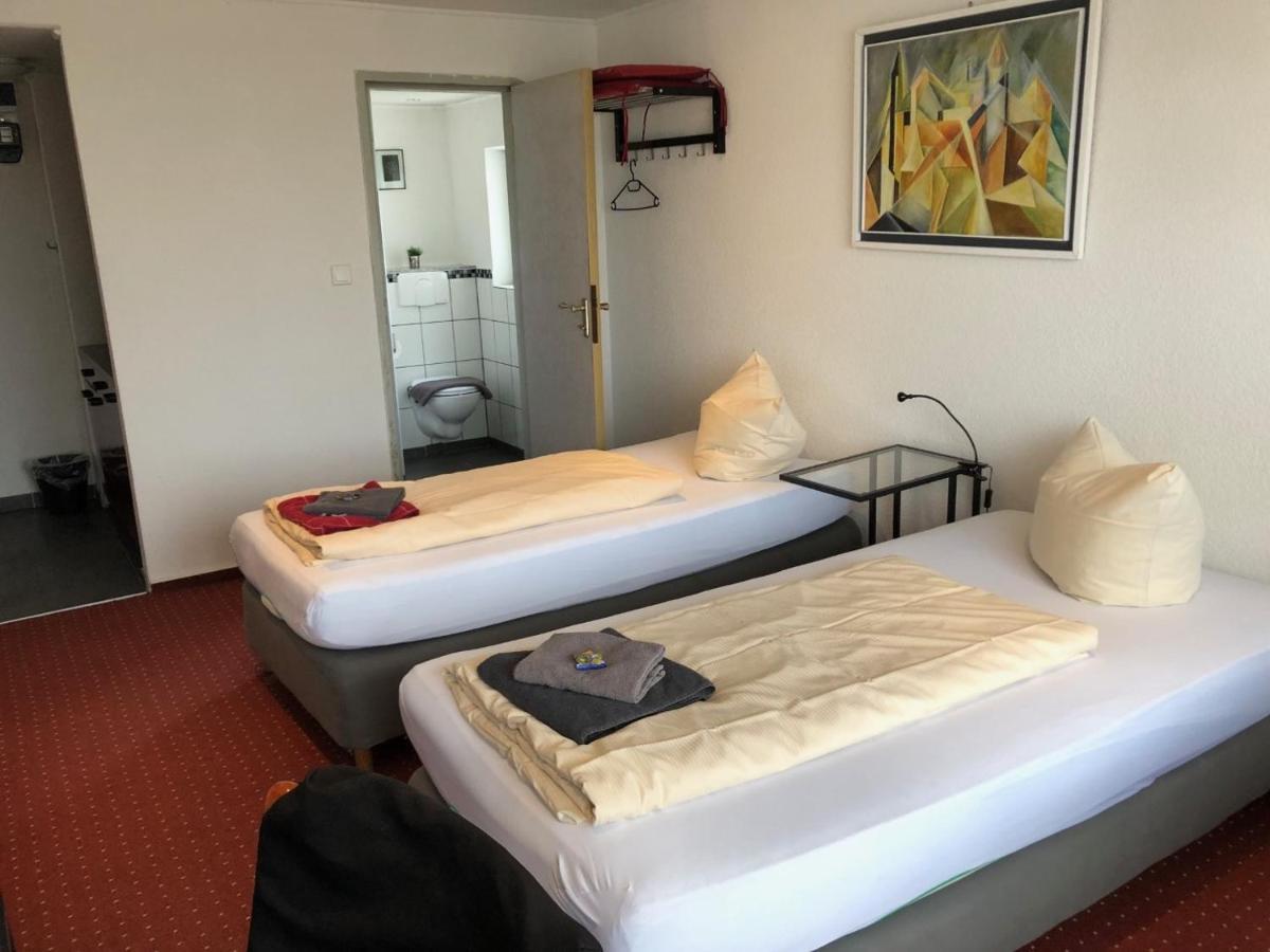 Hotel Saarland Lebach Eksteriør bilde