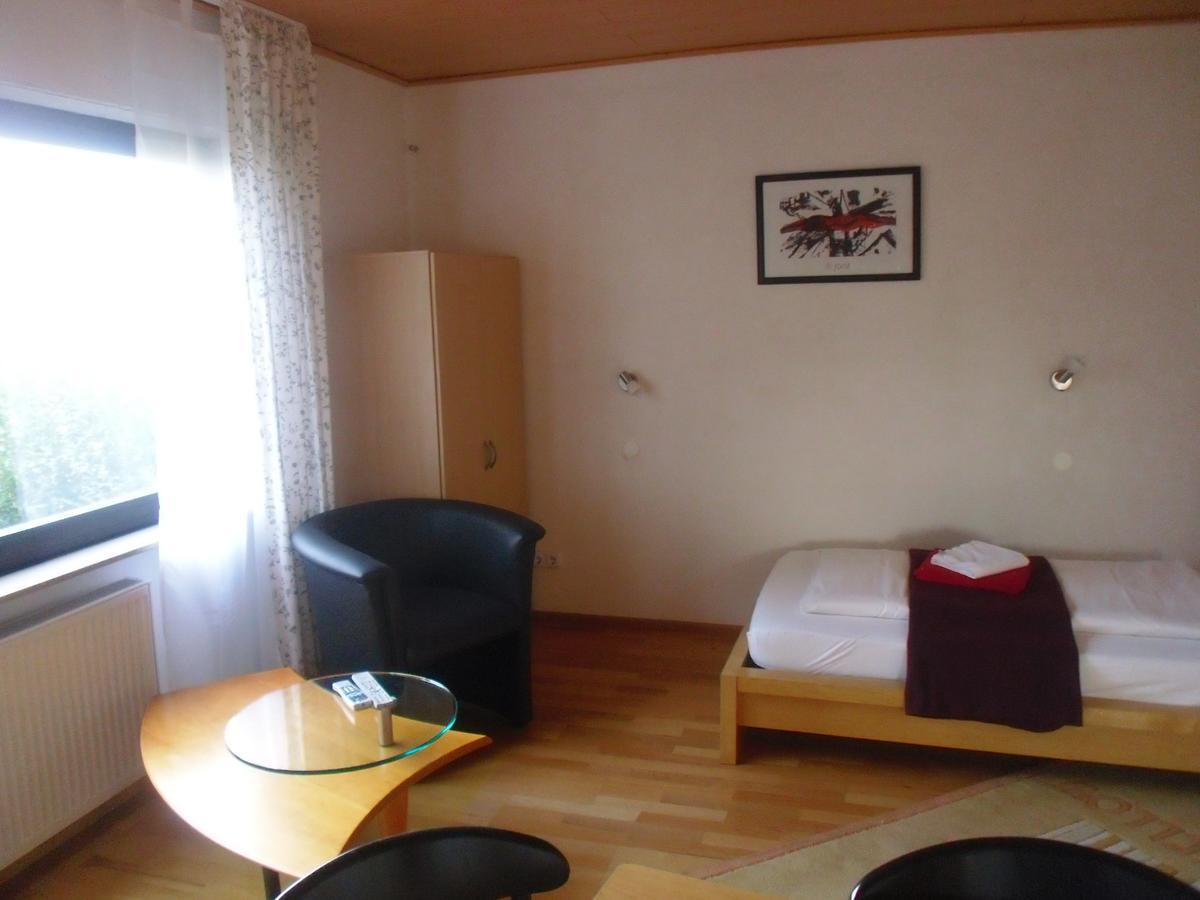 Hotel Saarland Lebach Rom bilde
