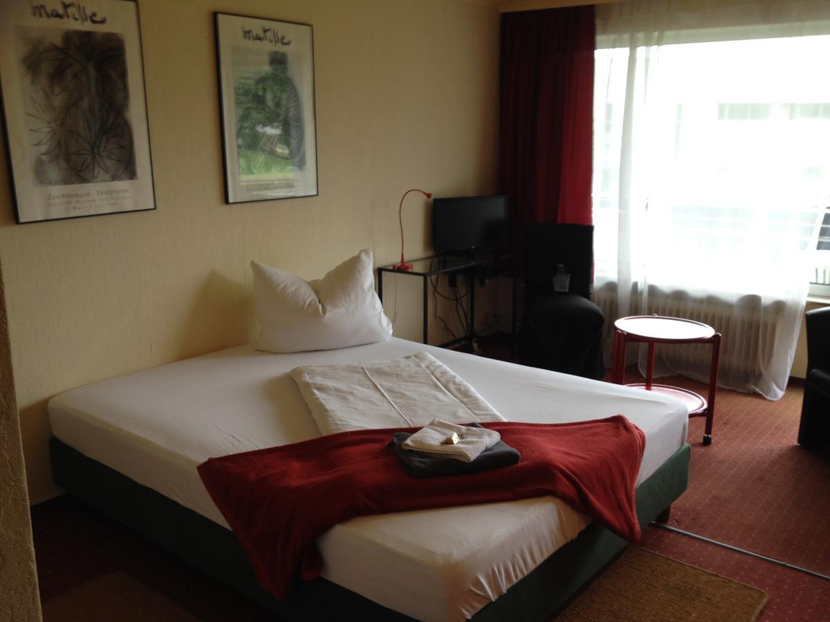 Hotel Saarland Lebach Eksteriør bilde