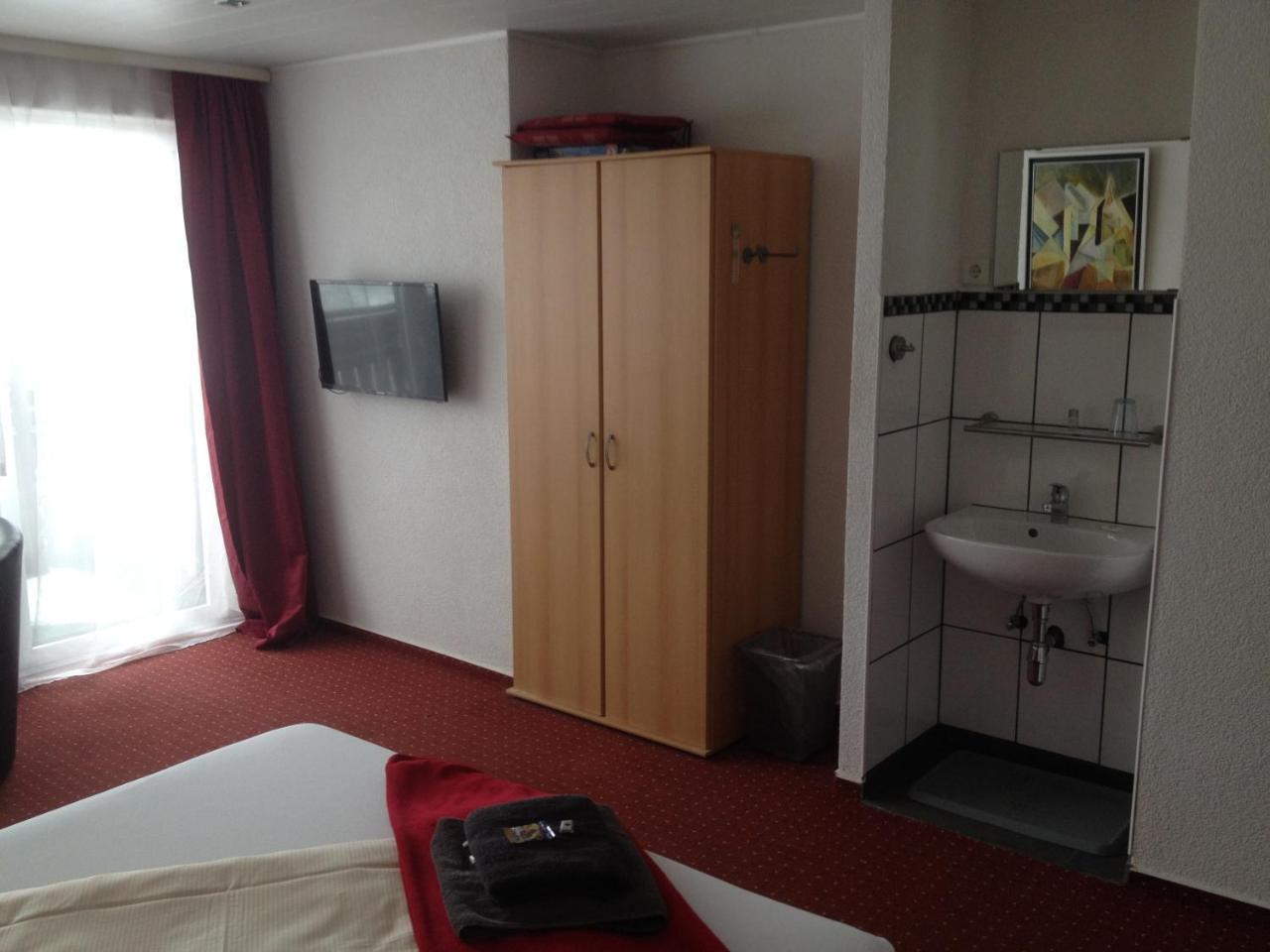 Hotel Saarland Lebach Eksteriør bilde