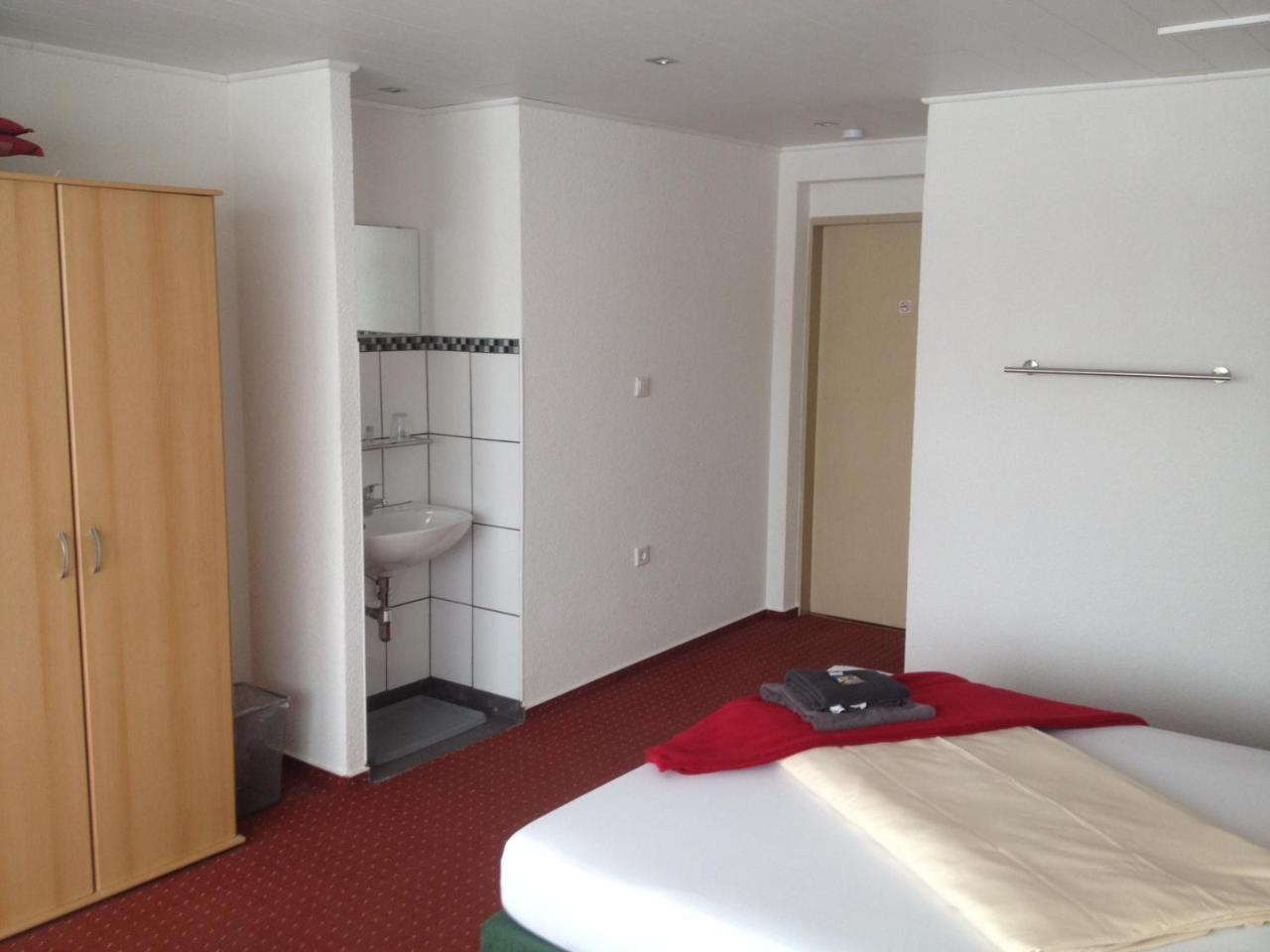 Hotel Saarland Lebach Eksteriør bilde
