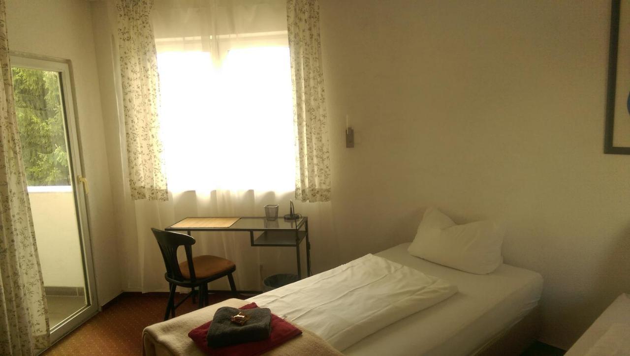 Hotel Saarland Lebach Eksteriør bilde