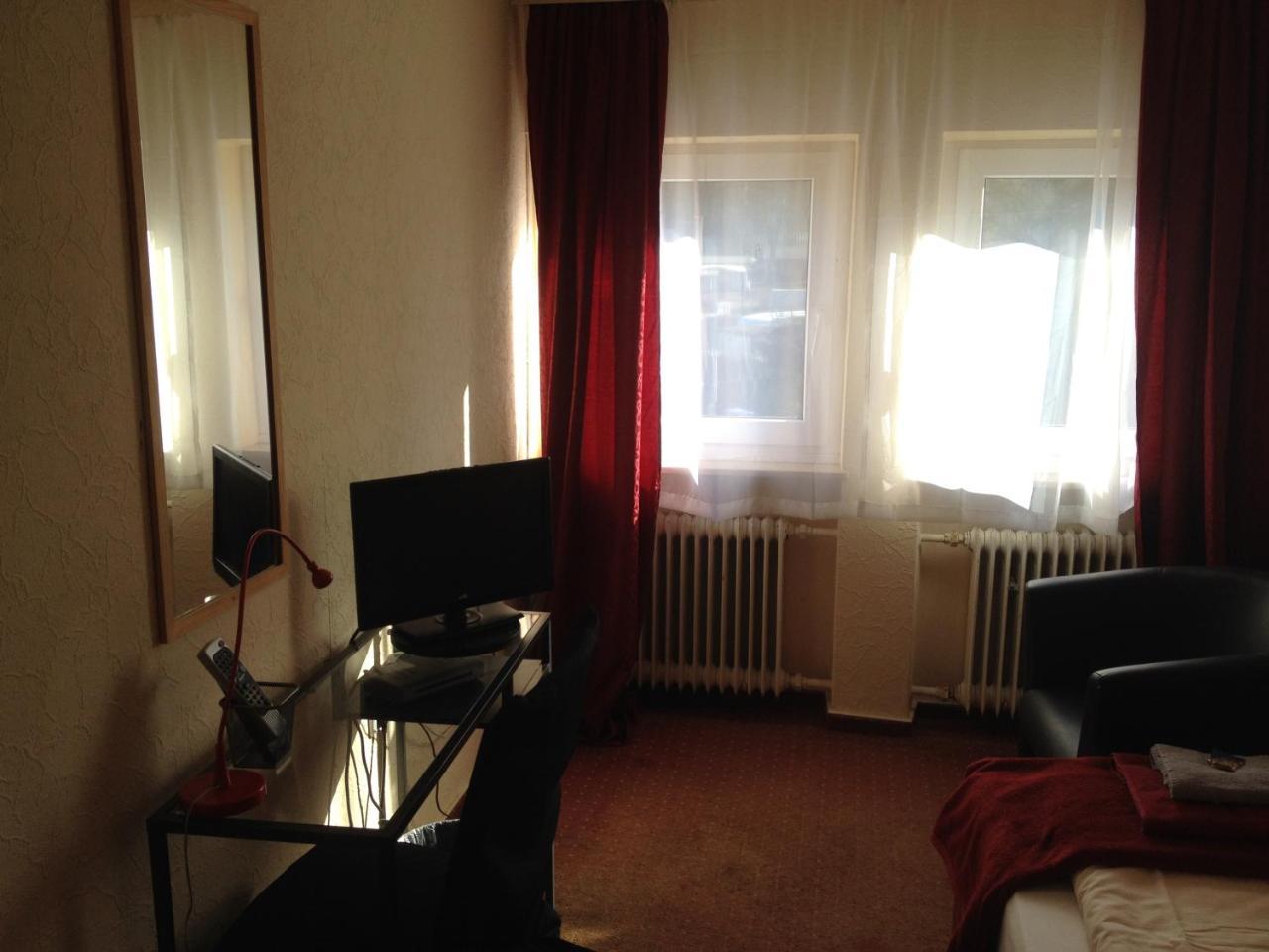 Hotel Saarland Lebach Eksteriør bilde